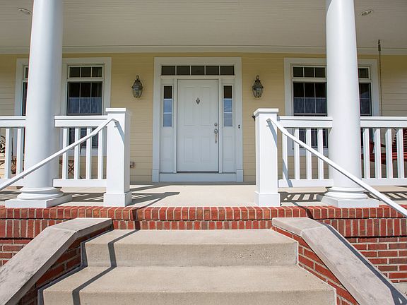 5th image of 67 Hickory Meadows Ln