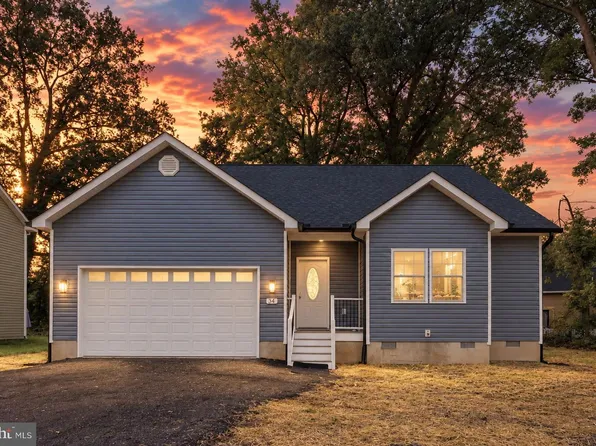 34 Circle Ln, Colonial Beach, VA 22443