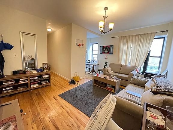 4th image of 231 2nd Ave APT 11