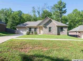 810 Charley Patterson Rd, New Market, AL 35761