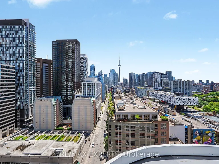 280 Dundas St W #1805 — Photo 26