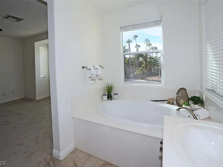 1020 Via Latina St — Photo 25