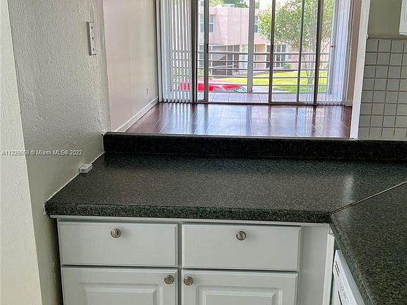 5th image of 9481 Evergreen Pl APT 207