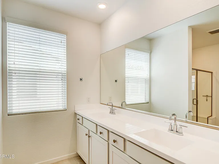 9902 E Tamery Ave — Photo 28