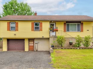 92 Holiday Hl, Waterbury, CT 06704