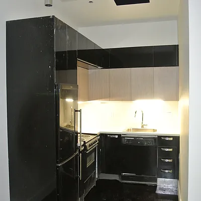 Rented by Nooklyn NYC LLC | media 56