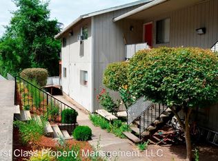 10070 SW Garrett St, Tigard, OR 97223