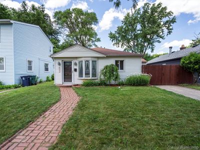 2027 Dallas Ave, Royal Oak, MI, 48067