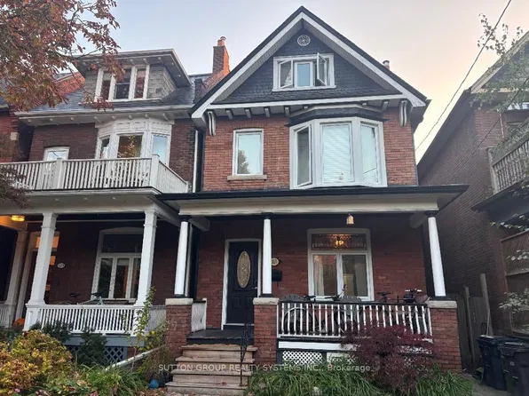 117 Macdonell Ave, Toronto, ON M6R 2A4