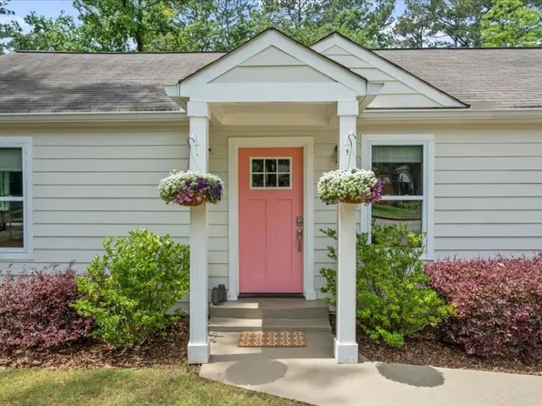 1975 McAfee Pl, Decatur, GA 30032