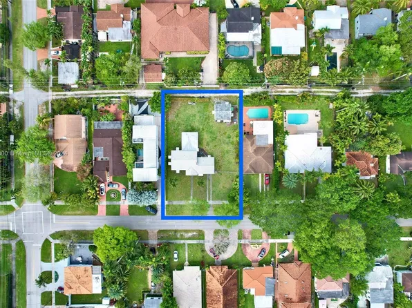 464 Minola Dr, Miami Springs, FL 33166