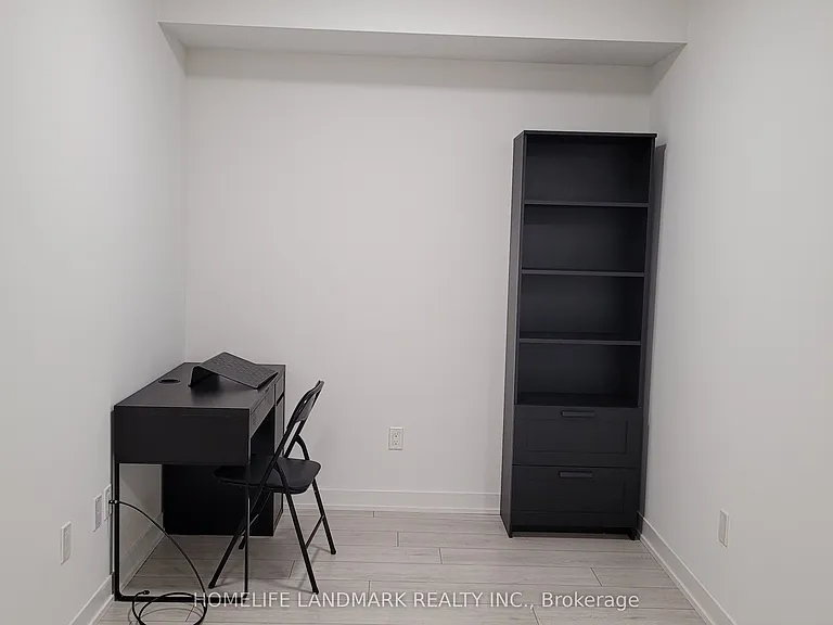 31 Tippett Rd #560 — Photo 10