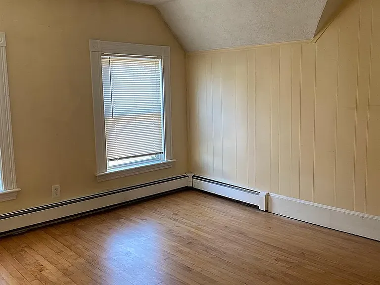 250 Highland Ave #3 — Photo 9