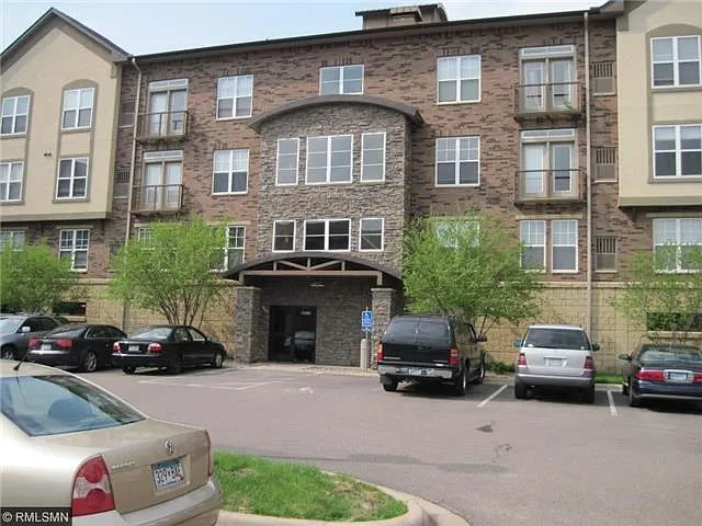 1 bed, 848 sqft, $1,400 — Photo 1