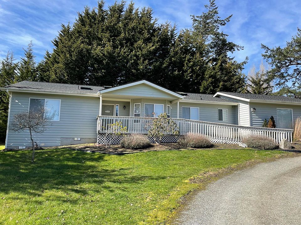 1st image of 103 NW Madrona Way