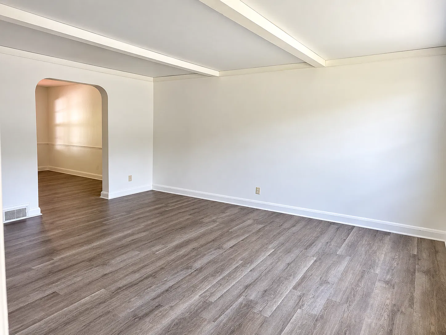 3 bed, 1580 sqft, $2,300 — Photo 3
