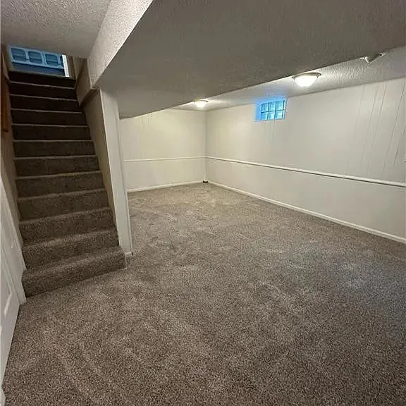 332 E Pleasant Ave — Photo 10