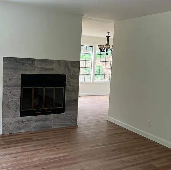 4955 Highland Dr — Photo 6