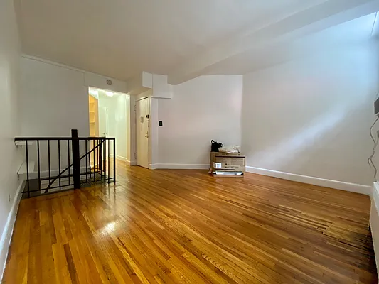 Rented by Charles Coutinho LLC | media 12