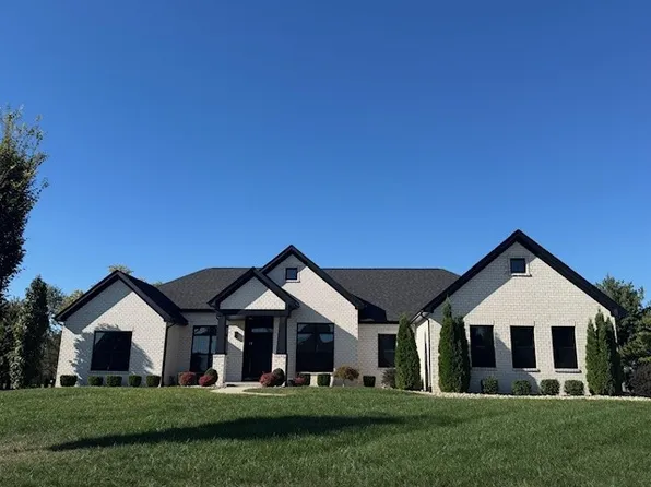Homes Available Soon, The Chateaux at Woodfield