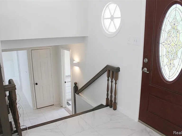 7246 Saint Auburn Dr — Photo 18