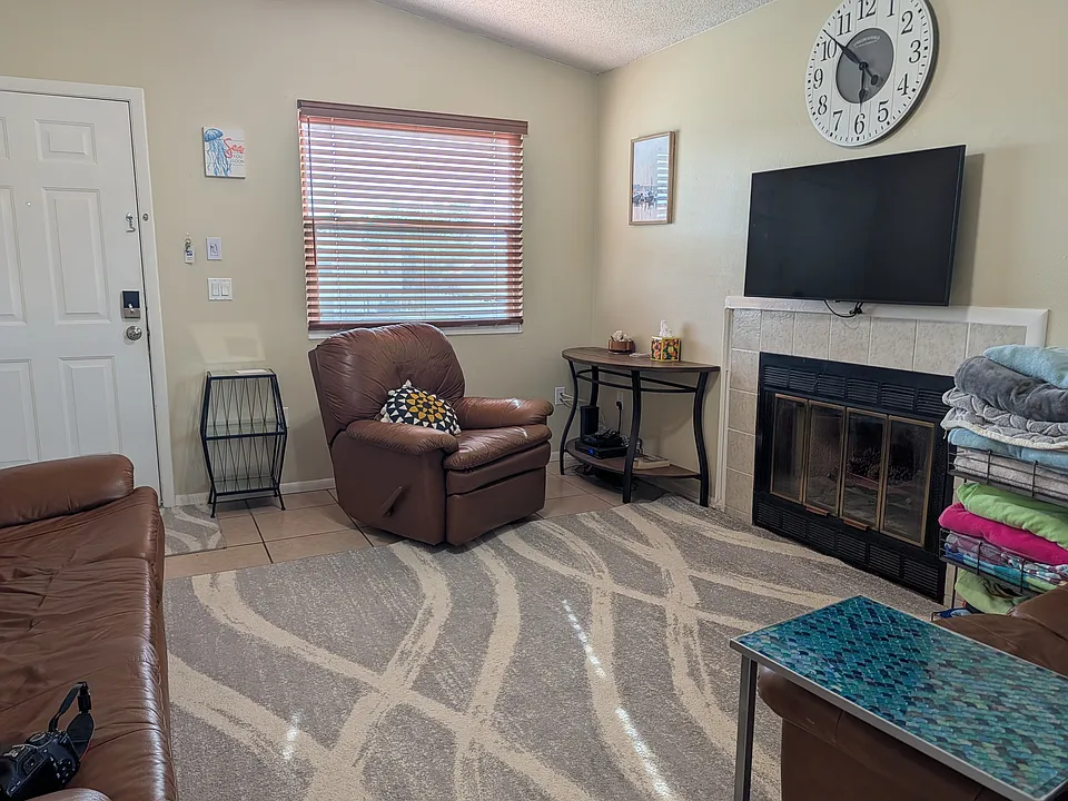 3822 59th Ave W
