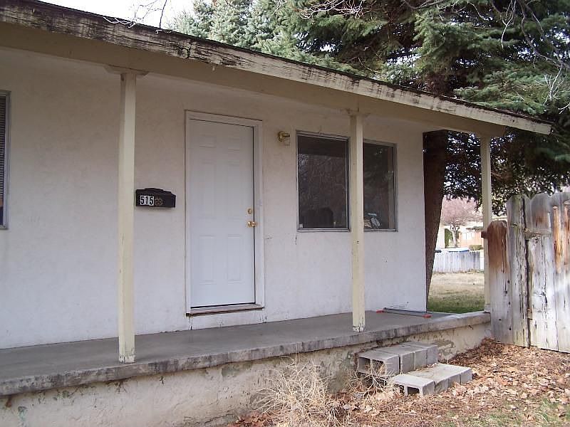 2nd image of 515-A&B Limoneria Ave