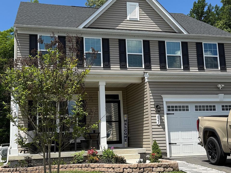 1st image of 623 Rushbrook Rd