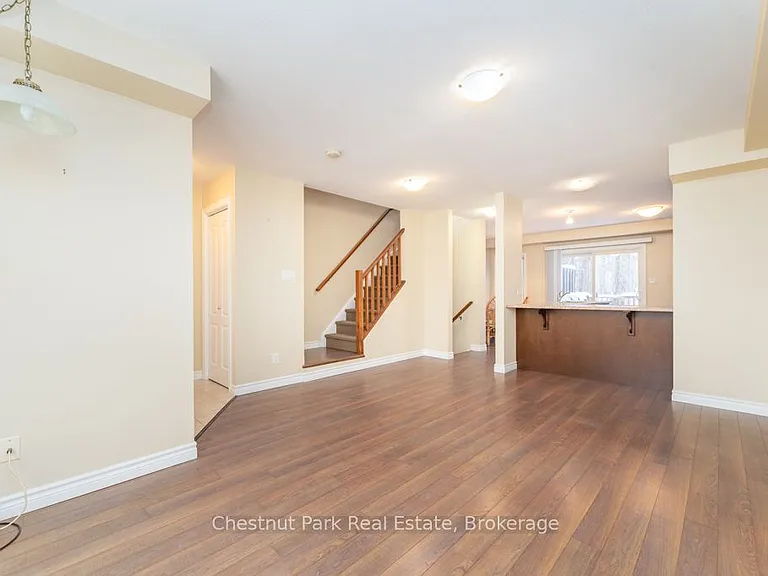 37 Silver St #16 — Photo 5