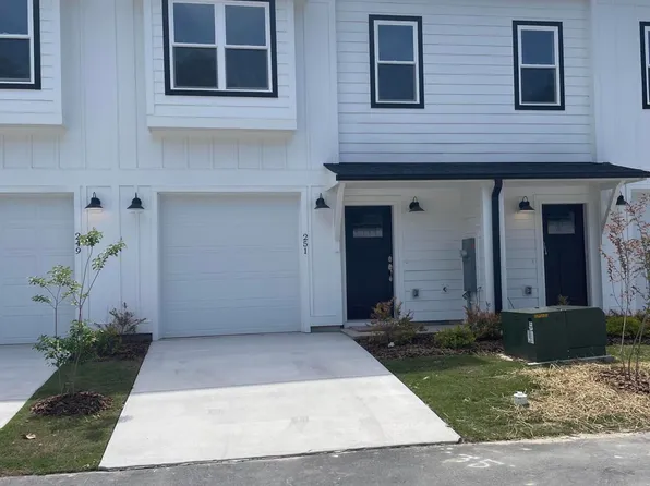 251 Townhome Lane #251, Southern Pines, NC 28387