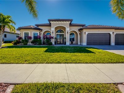 912 Palmetto Pointe Cir, Cape Coral, FL, 33991