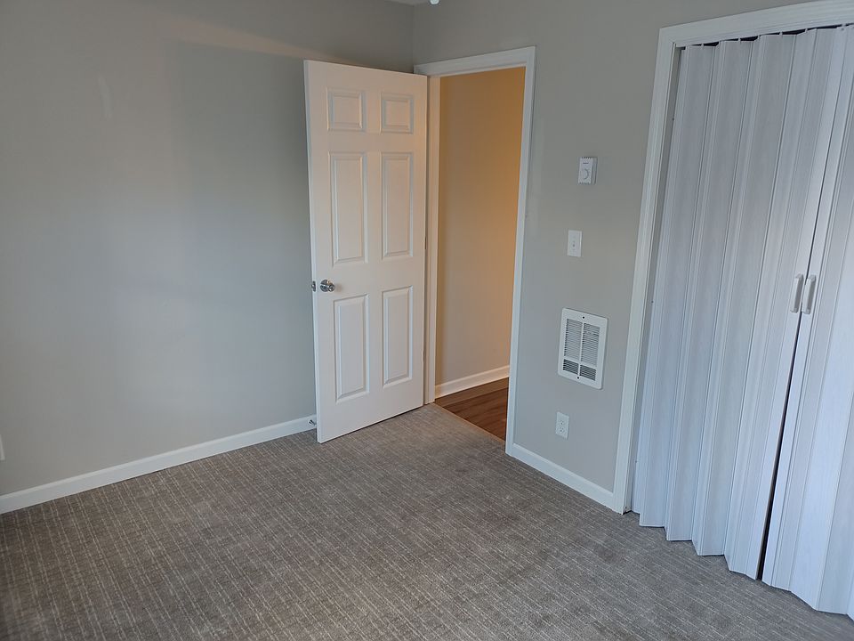 2nd image of 1010 S 14th St #1