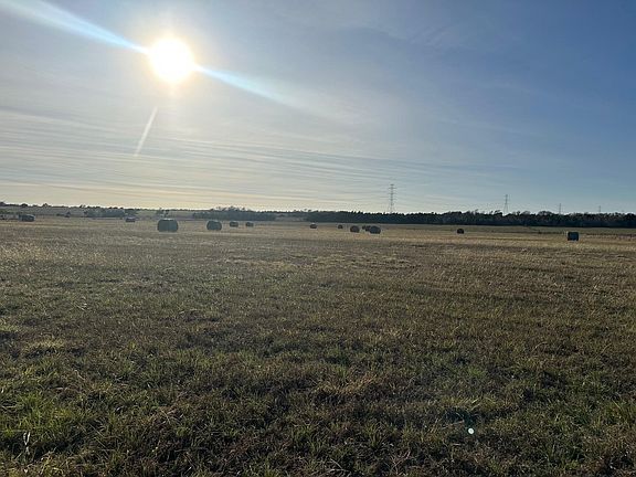 4th image of 8038 Ohnheiser Kaase Rd