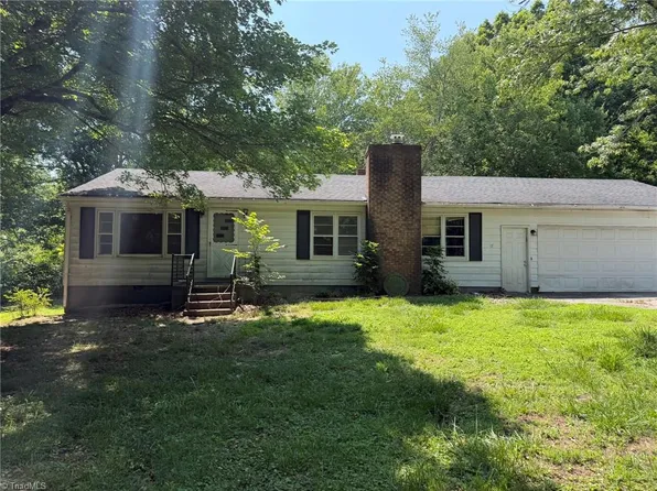 546 Sink Lake Rd, High Point, NC 27265