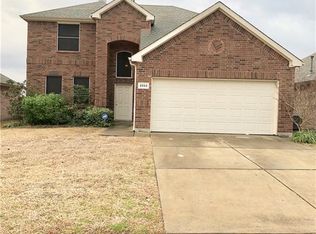 2062 Fair Crest Trl, Forney, TX 75126