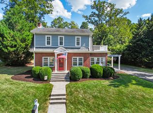 112 Hillcrest Ave, Radford, VA 24141