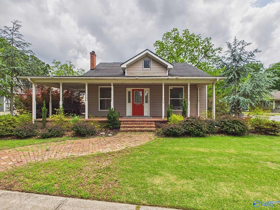 1st image of 501 Prospect Dr SE