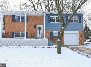 5 Dempsey Dr, Newark, DE 19713