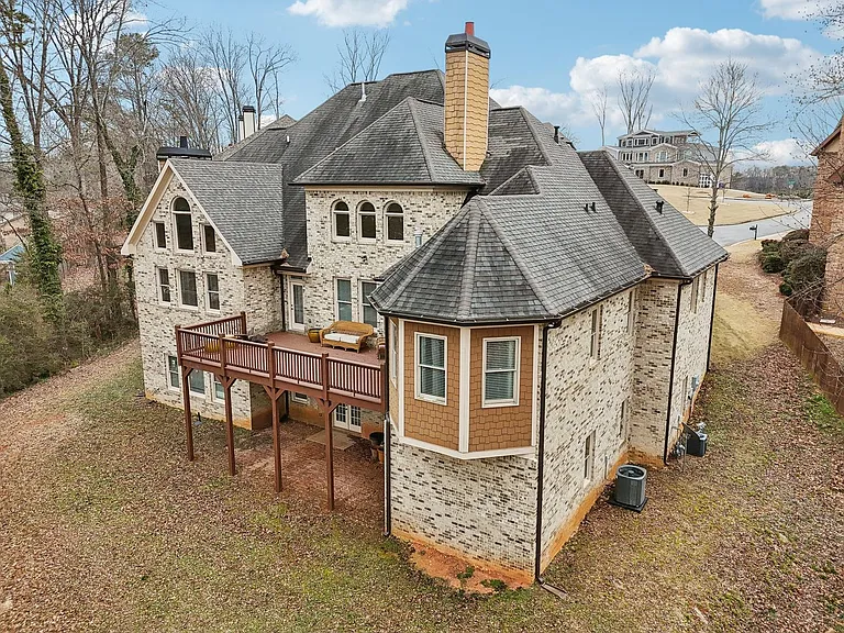 343 Summer Garden Dr — Photo 106