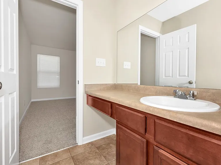 15385 Mill Valley Dr — Photo 11