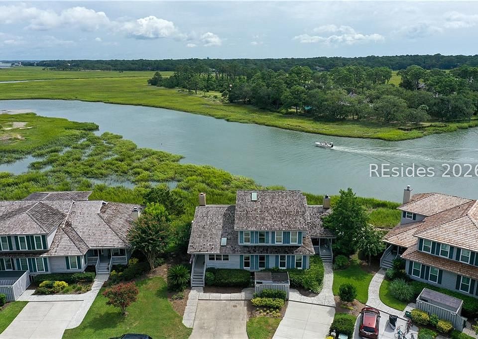 1st image of 24 Lands End Ct
