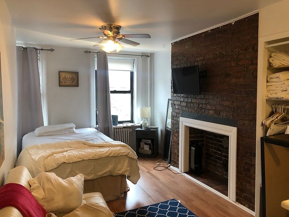 1st image of 219 A Ave #4FS