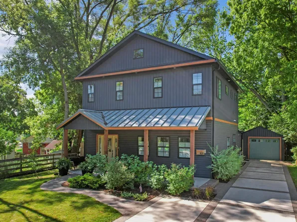 820 Barton Dr, Ann Arbor, MI 48105