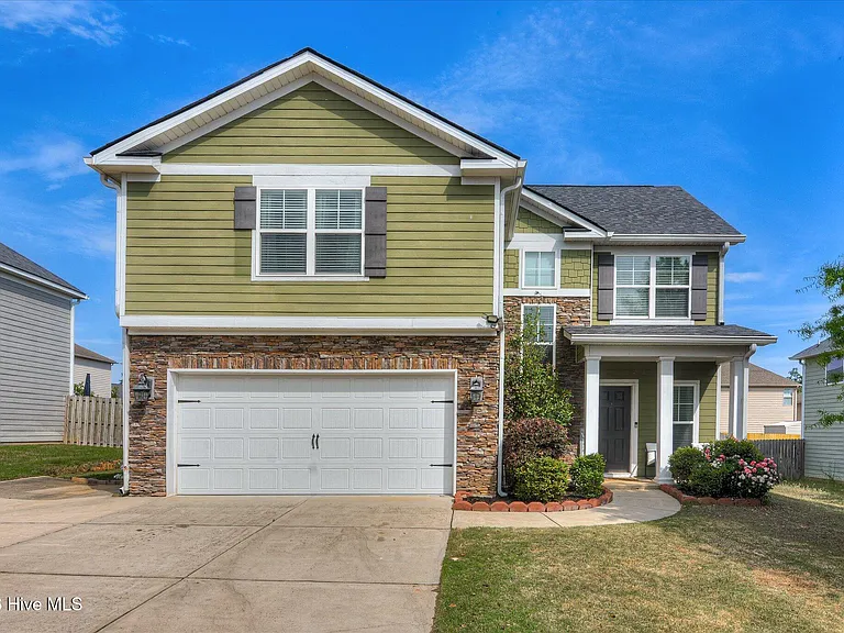 2507 Kari Ln — Photo 1