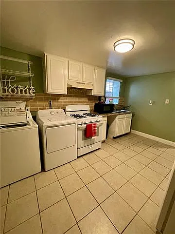 3421 Iberville St #B — Photo 9