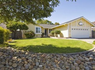 1040 Wren Dr, Petaluma, CA