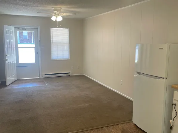 3006 Sherrill Ave #B, Jamestown, NC 27282