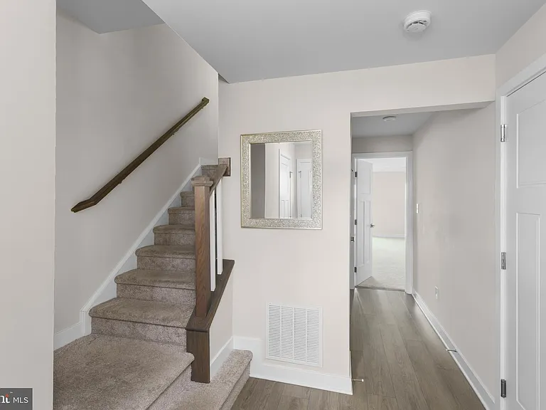 33 Peppermint Ln — Photo 7