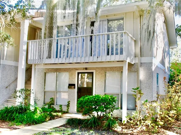 800 Mallery St APT 90, Saint Simons Island, GA 31522