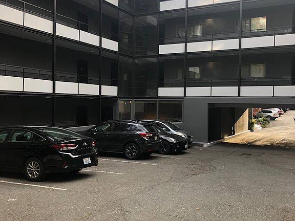 2nd image of 1000 1st Ave W APT 404
